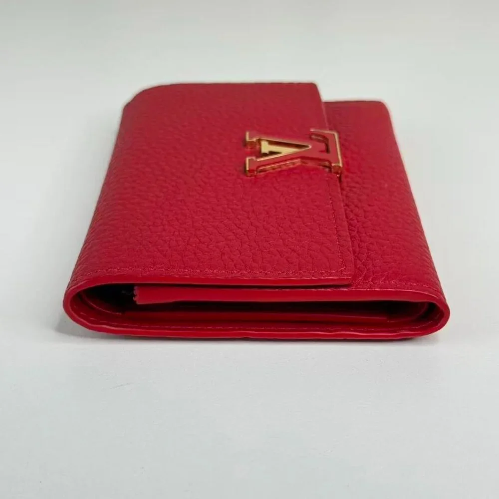 Louis Vuitton Red LV Logo Wallet Full Set with Authentic Orange Box & Cloth - Picture 5 of 9